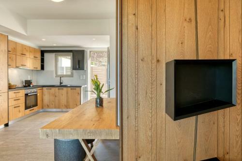White Rock Villas Nikiana