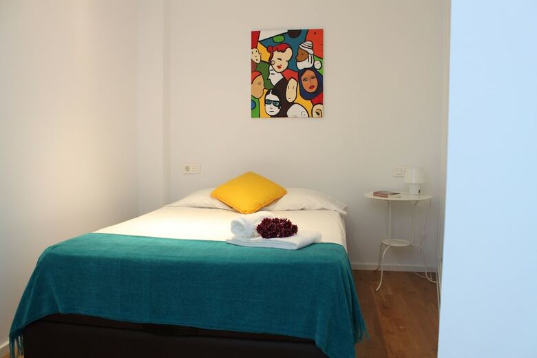 Life Apartments Calder�n