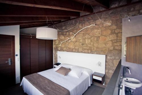 Hotel Restaurante Mas�a La Torre