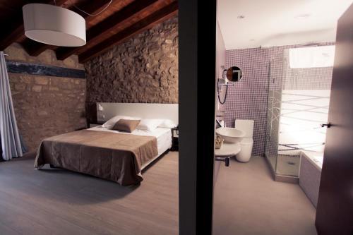 Hotel Restaurante Mas�a La Torre