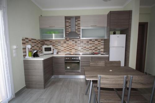 Zephyros Family Apartments 2