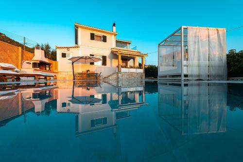Villa Aithra Country House