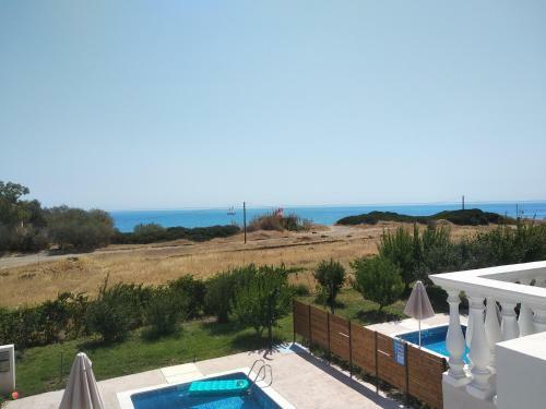 Rita Mare Seafront Villas