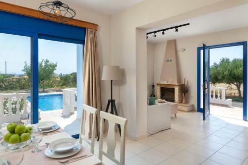 Rita Mare Seafront Villas