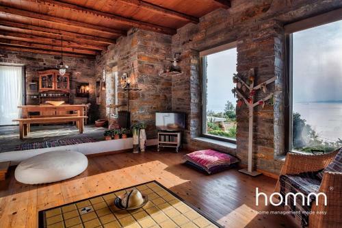 Melissaki Homm Villa In Kea Stunning Pool And View