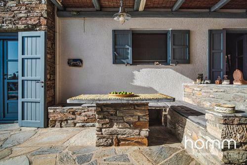 Melissaki Homm Villa In Kea Stunning Pool And View