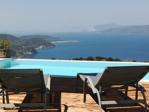 Luxury Villa In Kechria 2