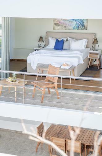 Lefkon Villa By The Sea!