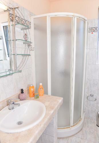 Apartamento White&blue Luxury Suites