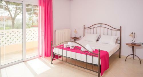 Antico Rosso Villa