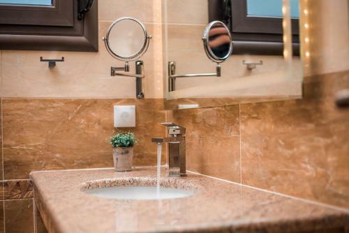 Le Ialyse Luxury Villa