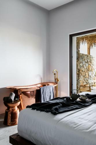 Charisma Hotel And Wellness Suites