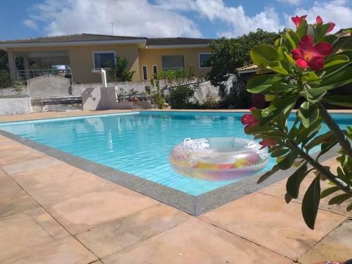 Casa Vilas Do Atl�ntico, 3 Quartos Pr�ximo A Praia
