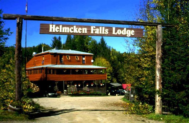 Hotel Helmcken Falls Lodge - Deluxe