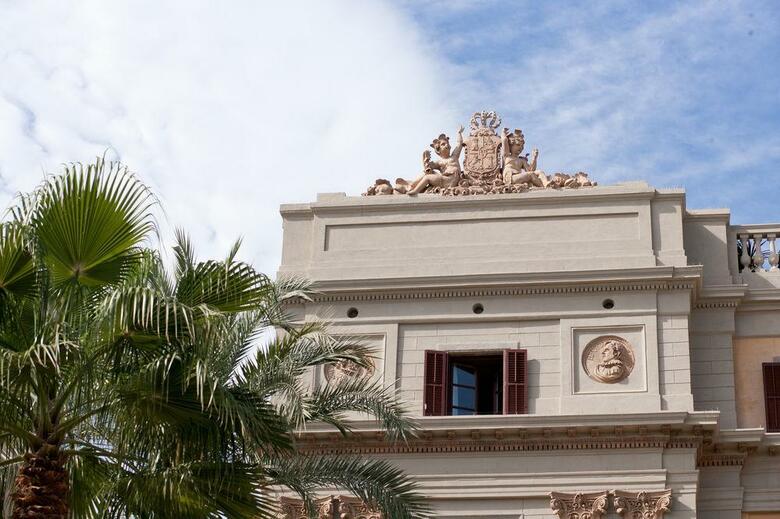 Hotel Do Pla�a Reial G.l.