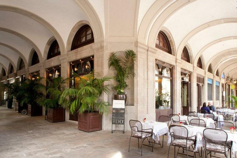 Hotel Do Pla�a Reial G.l.