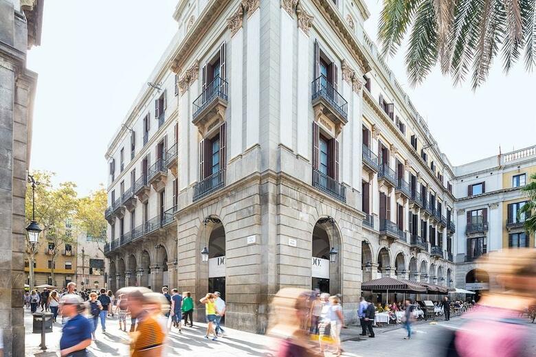 Hotel Do Pla�a Reial G.l.