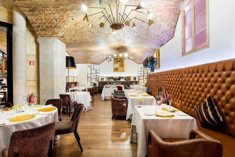 Hotel Do Pla�a Reial G.l.