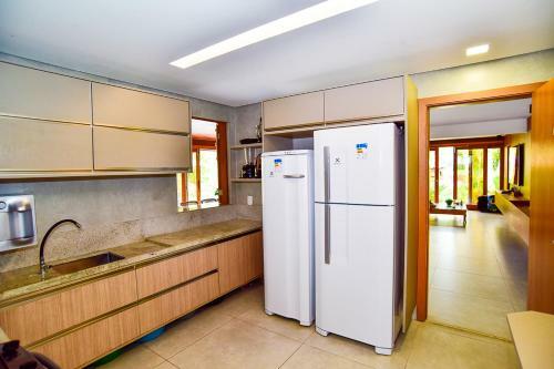 Casa De Alto Padr�o 6 Su�tes
