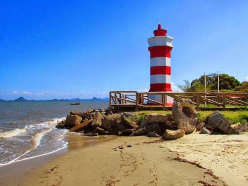 Lindo Sobrado C/ Piscina E Conforto Pr�ximo Do Mar