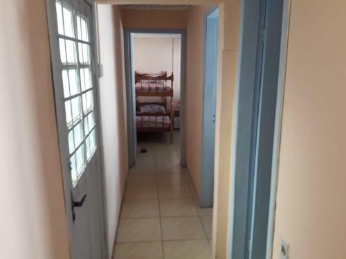 Casa De Praia Em Itapo� Sc A Uma Quadra Da Praia