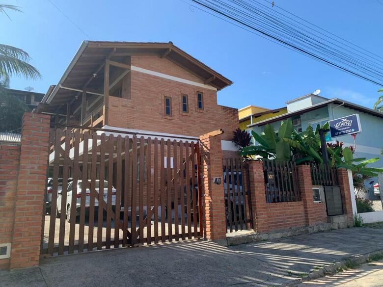 Posada Pousada Latitude 27 Bombinhas