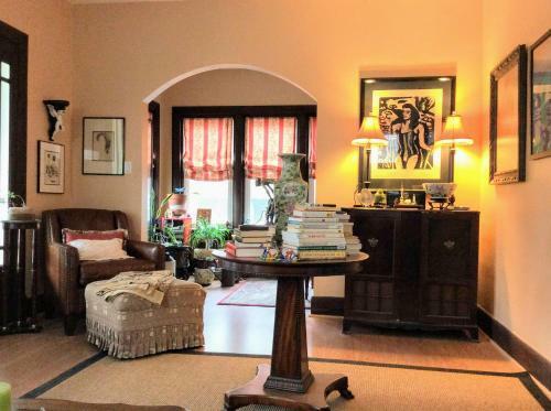Highlands Bungalow - Close To All