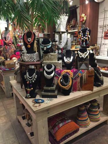 Posada Fernwood Suite 103 At The Bellwether Hotel