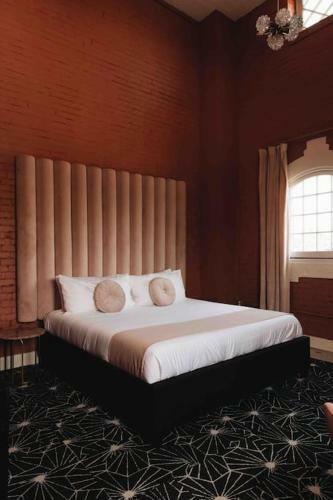 Posada Rosewood Suite 202 At The Bellwether Hotel