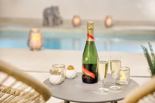 Villa Luxury Collection & Resorts
