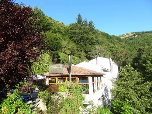 Hotel Restaurante Marronc�n