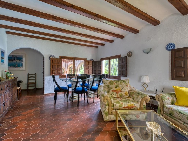 Holiday Home Begonia J�vea