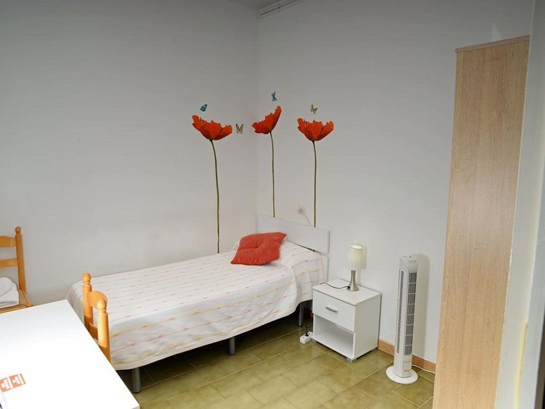 Hostal Borr�s