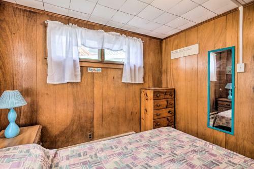 Cozy Hampton Cottage With Bbq - Walk To Ocean!