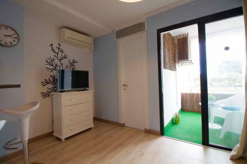 Apartamento Sotogrande Studio With Pool And Gardens
