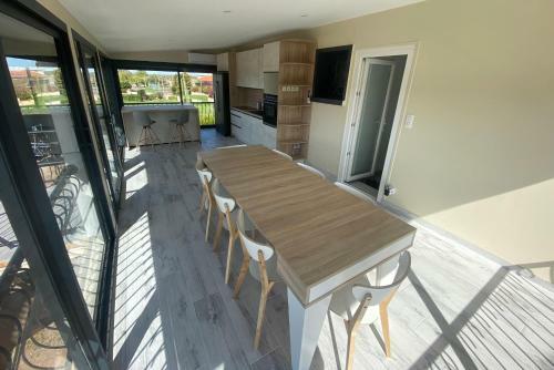 Maison Chaleureuse Chez F&f Avec Piscine Chambre N�1