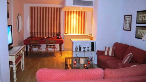 Apartamentos Sotogrande Con Piscina Y Garaje
