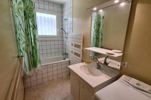 Apartamento Apprt Calme Avec Balcon Proche Cannes