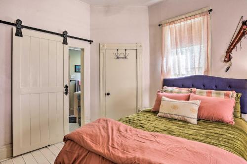 Cozy Lead Home With Gold Mine And Mountain Views!