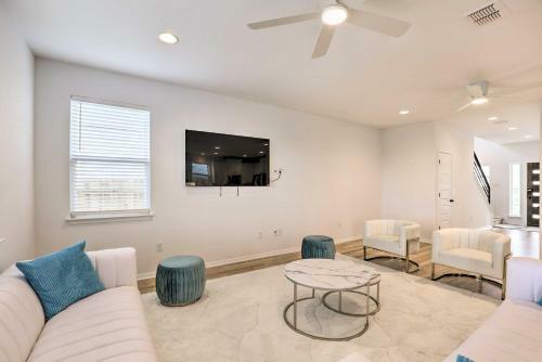 Contemporary Austin Retreat About 11 Mi To Dtwn!