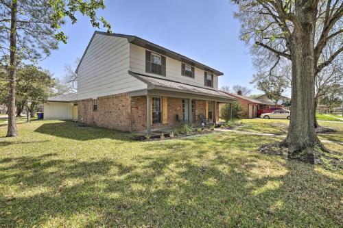Modern House With Fireplace, Walk To Fishing!