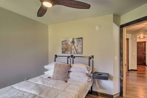 Cozy Damascus Cottage With Outdoor Amenities