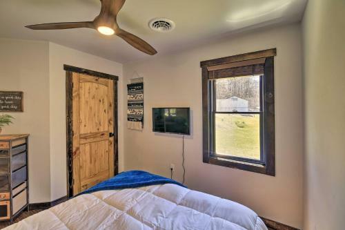 Cozy Damascus Cottage With Outdoor Amenities