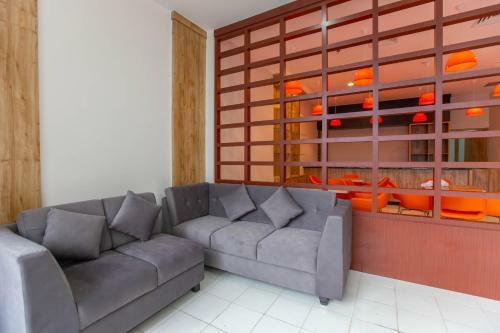 Hotel Urban Express Homtel - Serpong