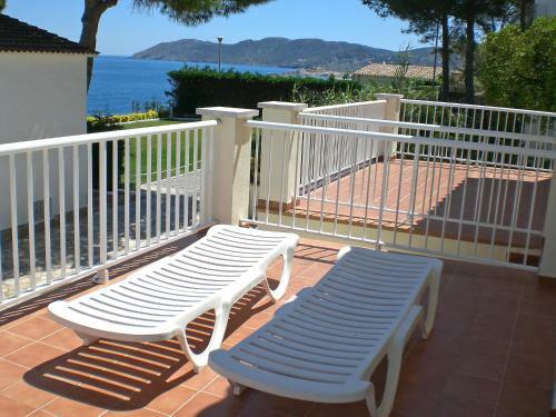Apartment Palmiers III Llan��