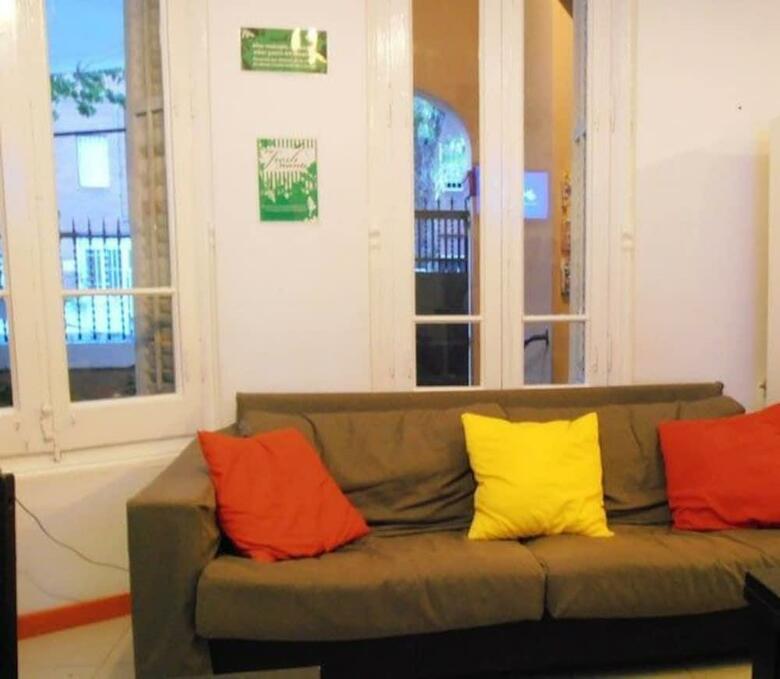 Hostal Feetup Garden House