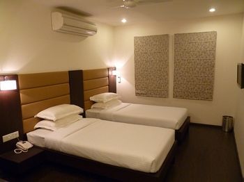 Hotel Relax Inn