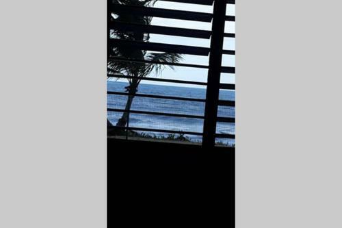 Casa Del Mar !!! Ocean Front Villa
