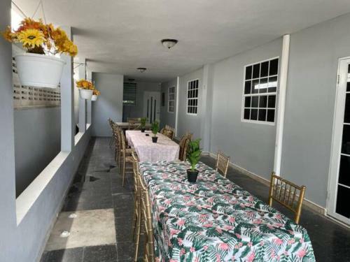 Large 8br Sleeps 38 People With Over 3000 Sq Ft