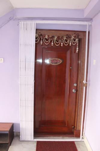 Service Apartment, Park Street, Calcutta